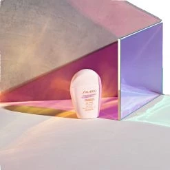 Shiseido Urban Environment Age Defense Olio Solare Senza Olio SPF 30 | Protezione Solare Anti-Età -Negozio al dettaglio [ Aveda] 2022 Shiseido Protezioni Urban Environment Age Defense Oil Free SPF 30 5